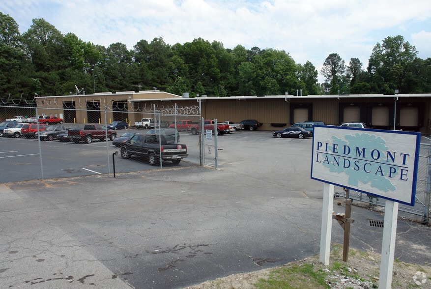 Primary Photo Of 5000 Kristie Way, Chamblee Distribution For Lease