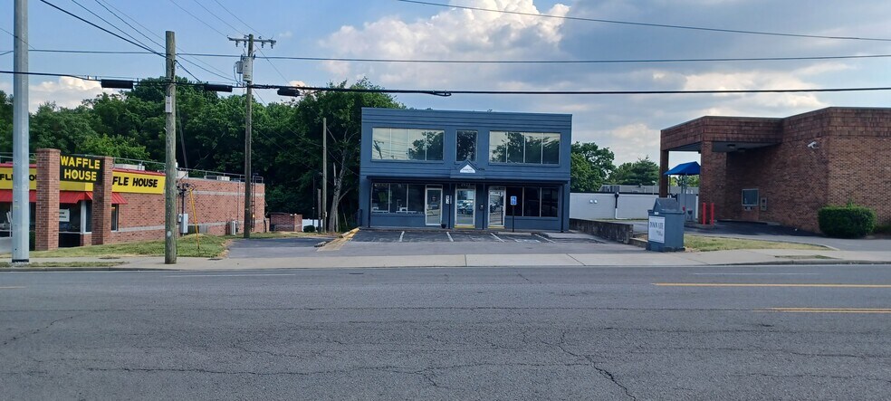 More Photos Of 2623 Lebanon Pike, Nashville Medical For Lease
