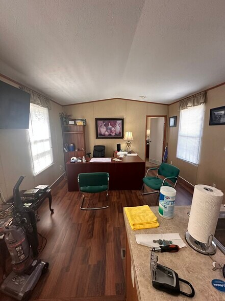 More Photos Of 30122 Three Notch Rd, Charlotte Hall Medical For Sale