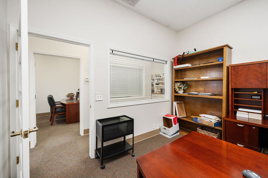 More Photos Of 935 Riverside Ave, Paso Robles Medical For Sale