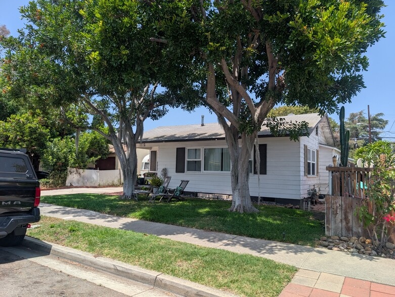 More Photos Of 2630-2632 Hornblend St, San Diego Apartments For Sale