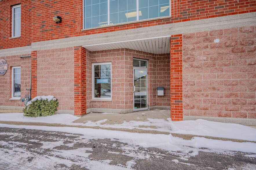 More Photos Of 90 Earl Martin Dr, Woolwich Medical For Lease