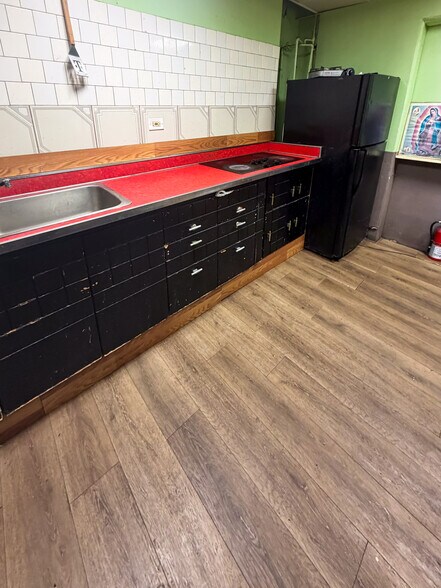 More Photos Of 3935 S Kedzie Ave, Chicago Storefront Retail Residential For Sale