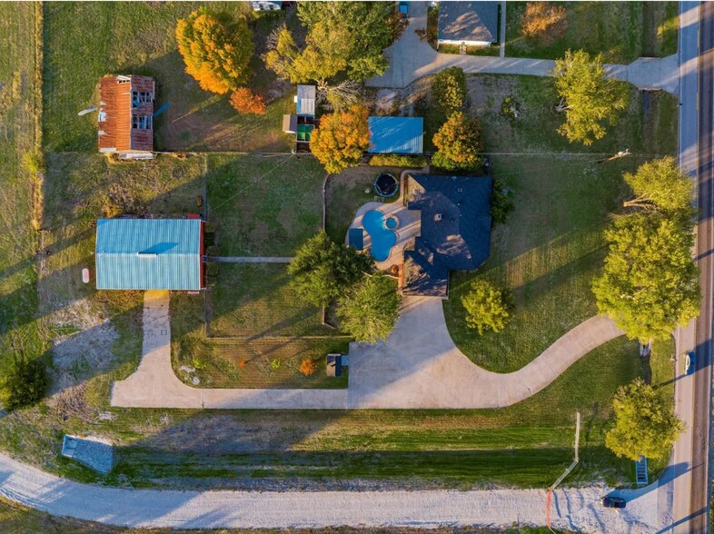 More Photos Of 17342 FM 2755, Lavon Flex For Sale