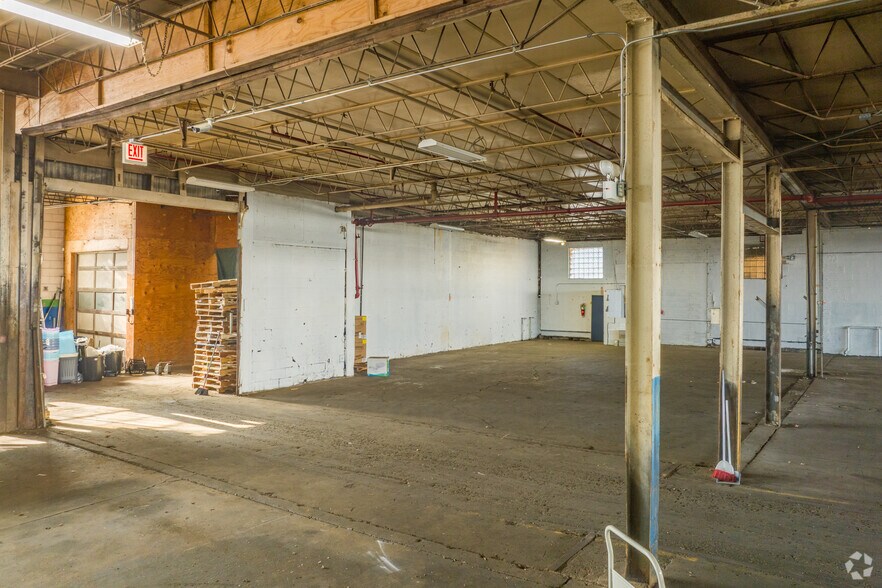 More Photos Of 2080 N 15th Ave, Melrose Park Warehouse For Sale