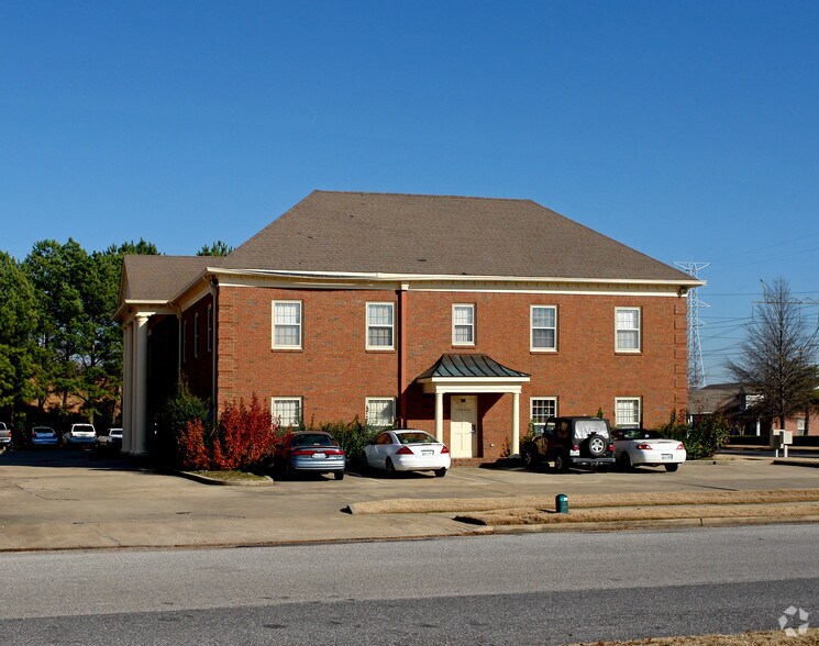 More Photos Of 275 Walnut Bend Rd, Cordova Medical For Sale