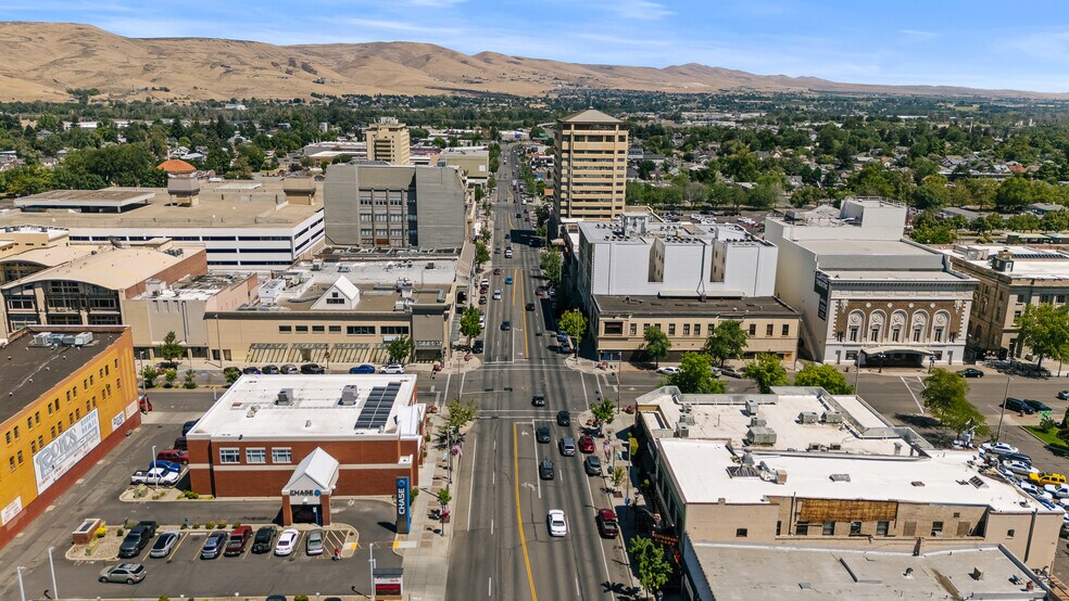 More Photos Of 301 E Yakima Ave, Yakima Office For Sale