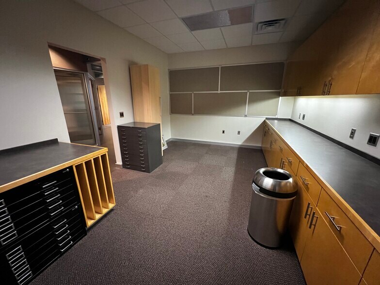 More Photos Of 110 Banks Dr, Chapel Hill Storefront Retail Office For Lease