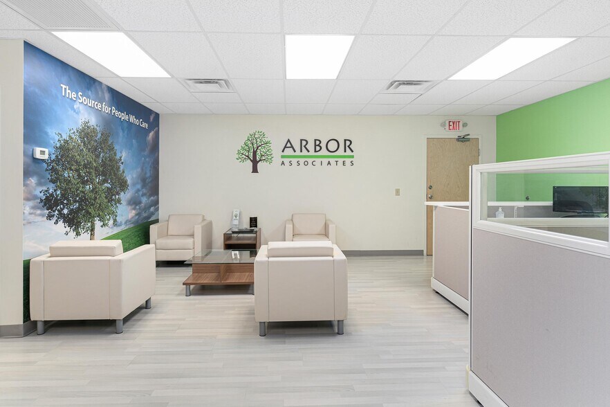 More Photos Of 105 Sockanosset Cross Rd, Cranston Unknown For Lease