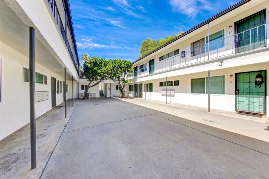 More Photos Of 7025 Boulevard Dr, La Mesa Apartments For Sale