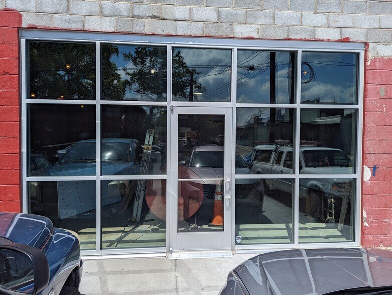 More Photos Of 220-226 W 25th St, Norfolk Warehouse For Lease