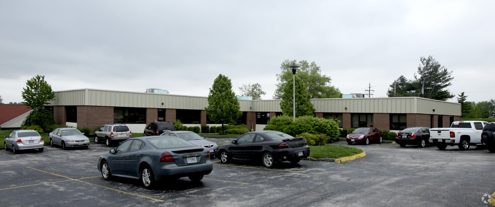 Primary Photo Of 3460 Hollenberg Dr, Bridgeton Office For Sale