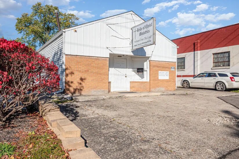 More Photos Of 1200 E Hudson St, Columbus Religious Facility For Sale