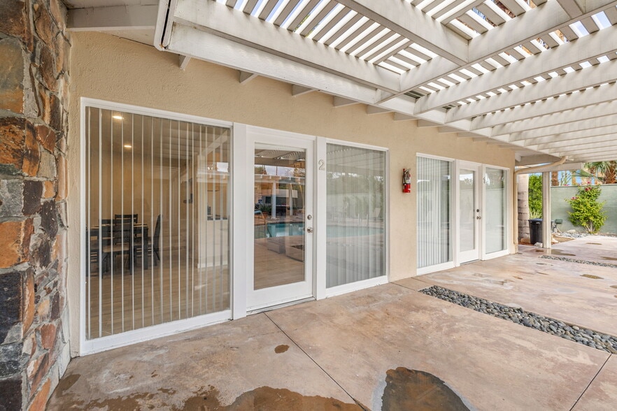 More Photos Of 1425 S Via Soledad, Palm Springs Apartments For Sale