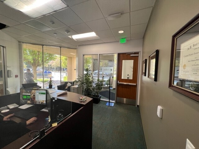 More Photos Of 1455 Oliver Rd, Fairfield Office For Lease