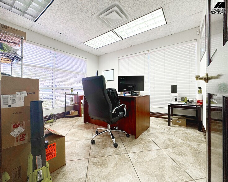 More Photos Of 11379-11399 NW 122nd St, Medley Warehouse For Sale