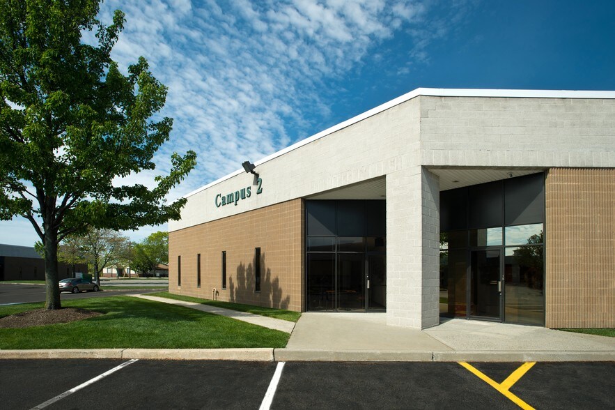 More Photos Of 70 Campus Dr, Edison Warehouse For Lease