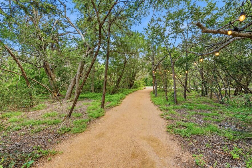 More Photos Of 1770 Elder Hill rd, Driftwood Specialty For Sale