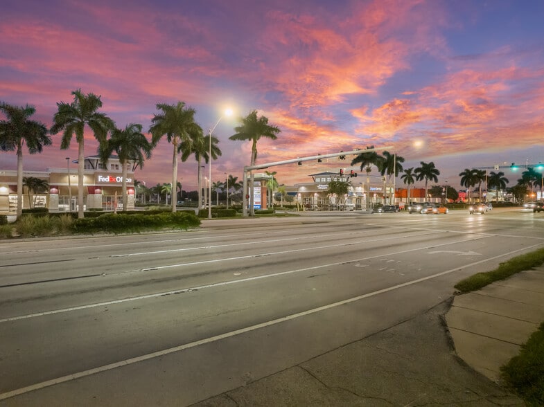 Primary Photo Of 11601-11609 S Cleveland Ave, Fort Myers Unknown For Lease