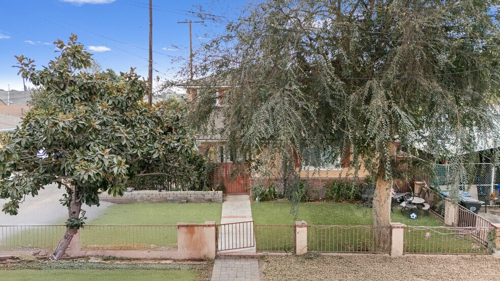 More Photos Of 8720 Villa Dr, Whittier Apartments For Sale