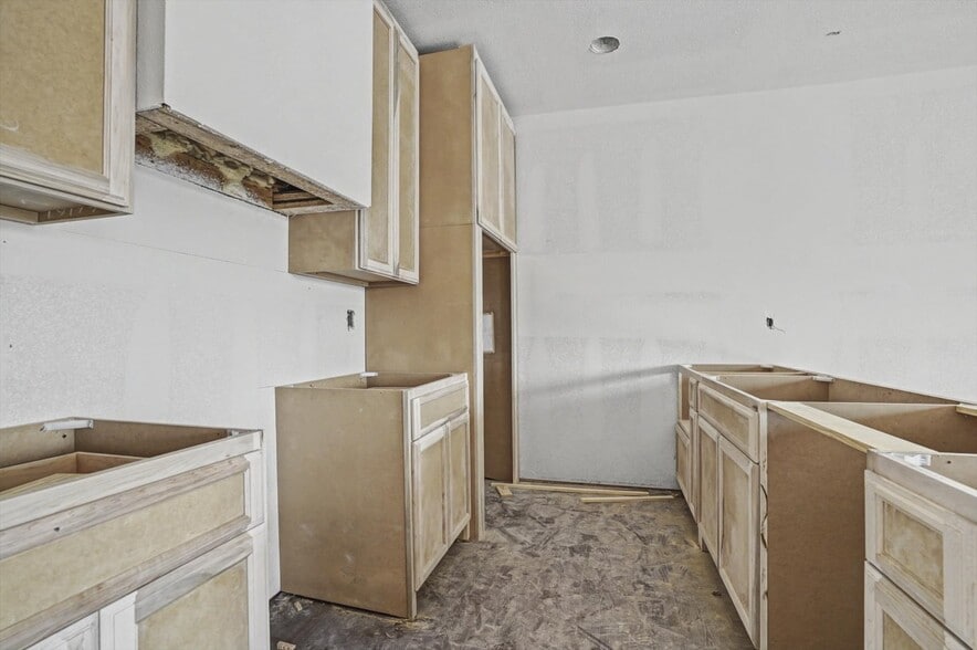 More Photos Of 1244 S Quincy Ave, Tulsa Apartments For Sale