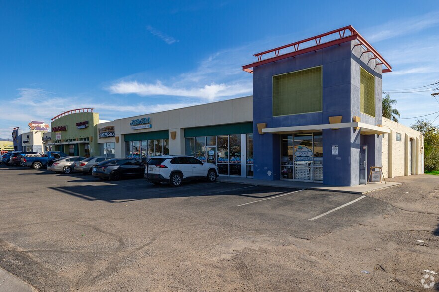 Primary Photo Of 4500-4588 E Broadway Blvd, Tucson General Retail For Lease