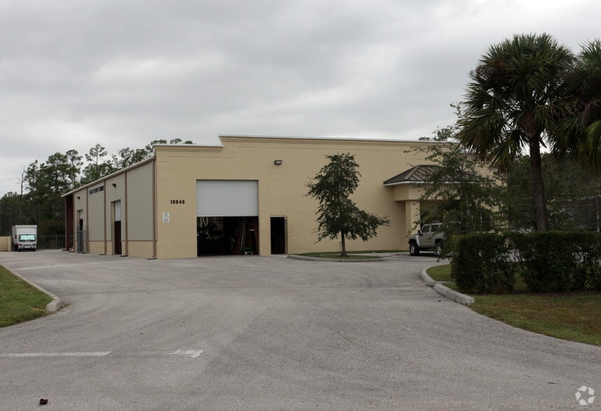 More Photos Of 10046 Bavaria Rd, Fort Myers Manufacturing For Sale