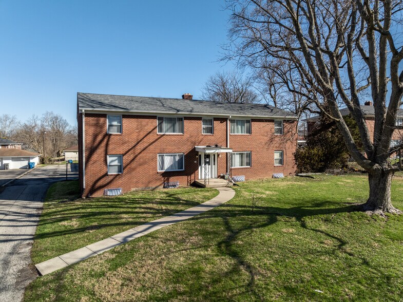 More Photos Of 5918 Devington Rd, Indianapolis Apartments For Sale
