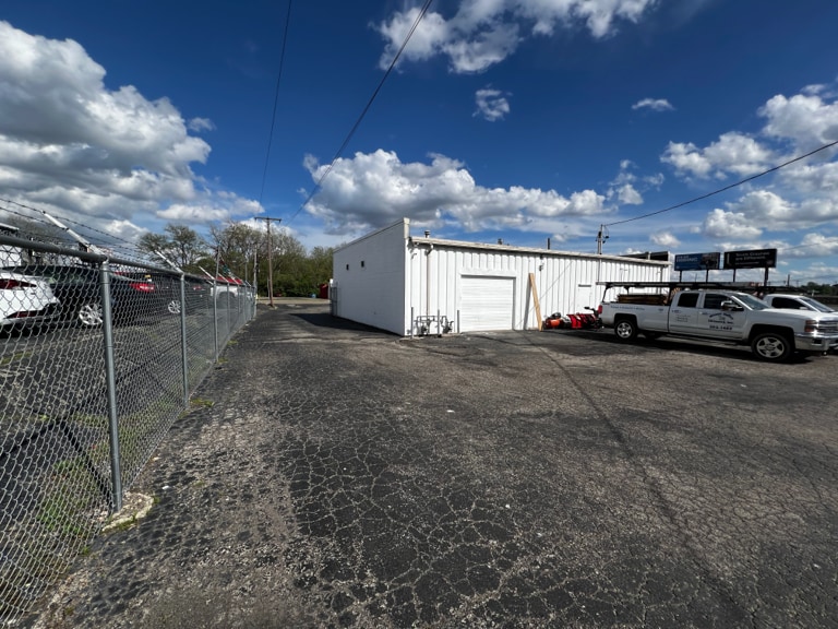 More Photos Of 1721 Woodman Dr, Dayton Freestanding For Sale