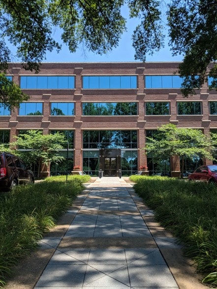 More Photos Of 1925 Isaac Newton Sq. East Sq, Reston Office For Lease