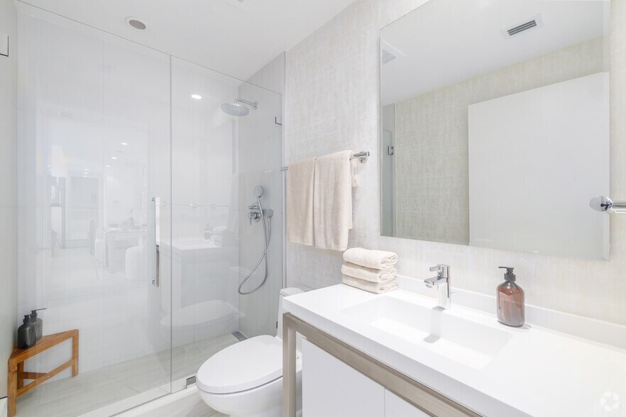 More Photos Of 2000 Metropica Way, Fort Lauderdale Apartments For Sale