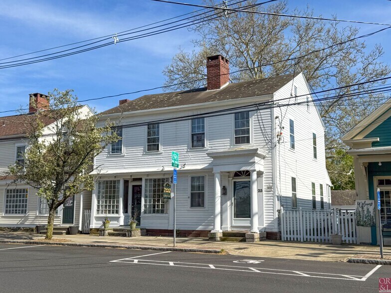 More Photos Of 23 Boston St, Guilford Office For Lease