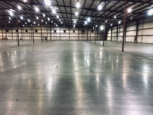 More Photos Of 16481 Sawmill Rd, Moundville Warehouse For Lease