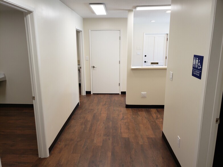 More Photos Of 20445 Pacifica Dr, Cupertino Medical For Lease