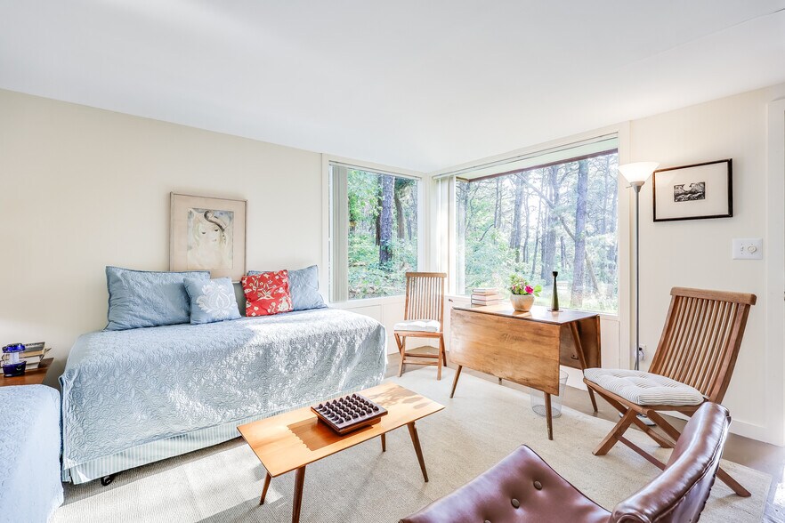 More Photos Of 25 Way 055., Wellfleet Apartments For Sale