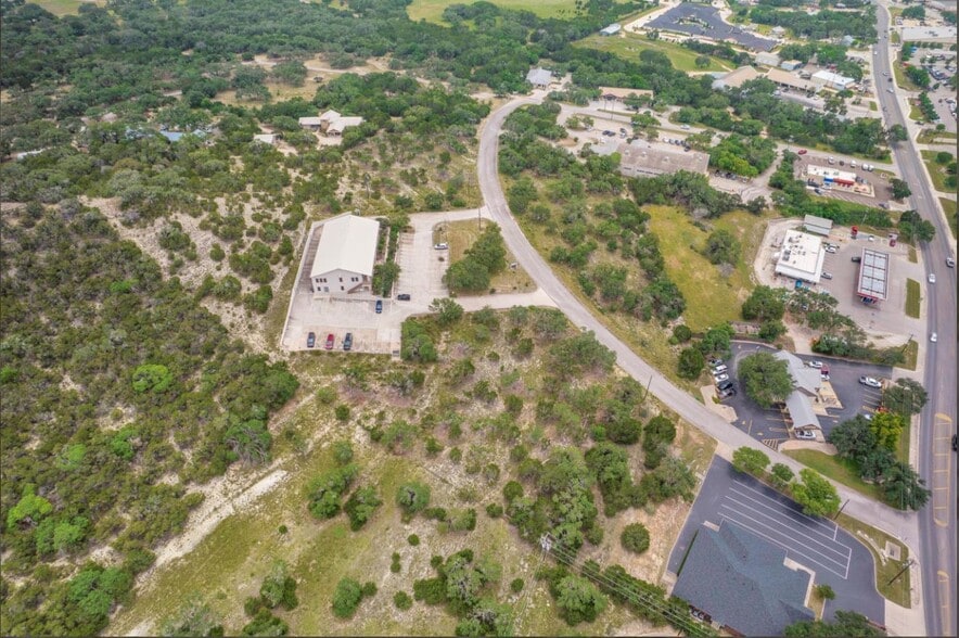 More Photos Of 180 Joe Wimberley Blvd, Wimberley Medical For Lease
