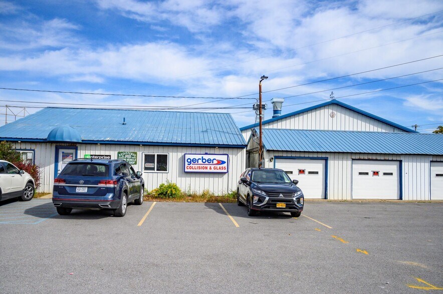 More Photos Of 22 Freemans Bridge Rd, Schenectady Auto Repair For Sale