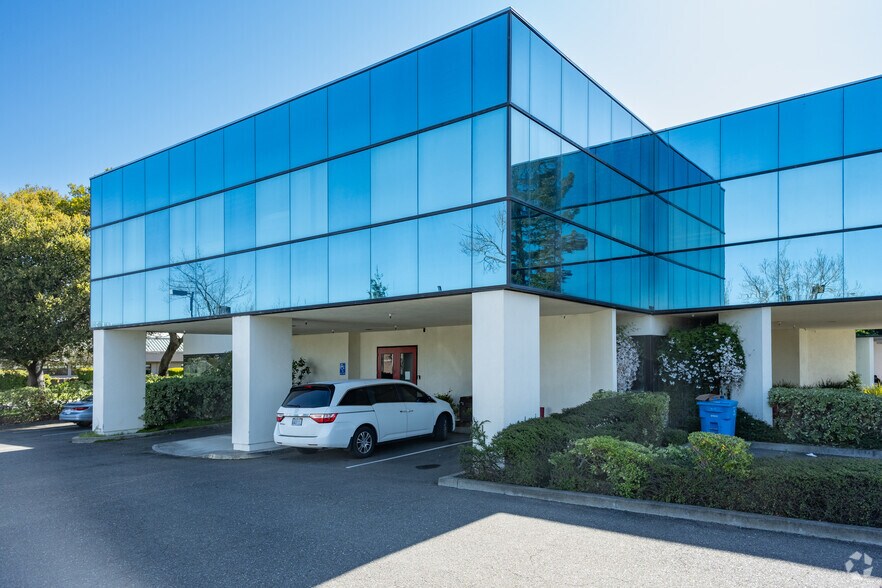 Primary Photo Of 191 Lynch Creek Way, Petaluma Medical For Lease