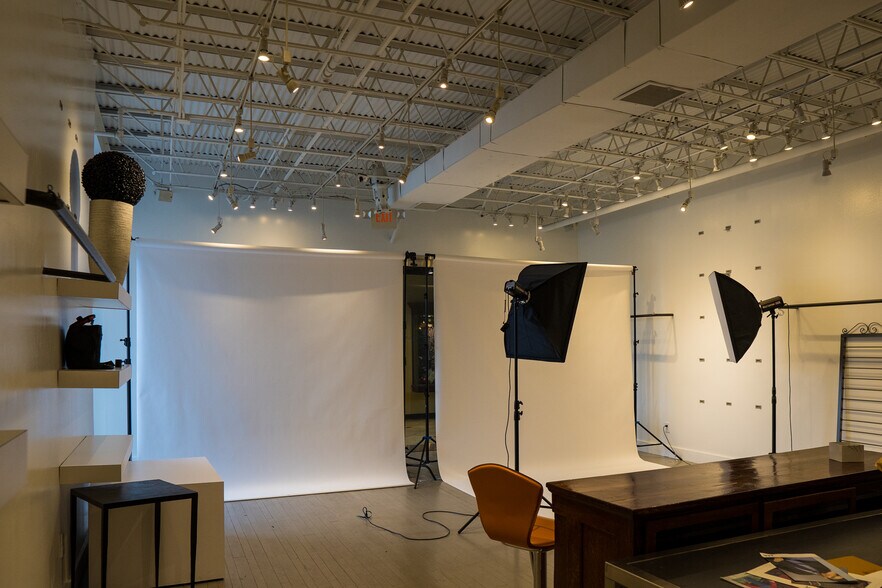 More Photos Of 4450 I-55, Jackson General Retail For Sale