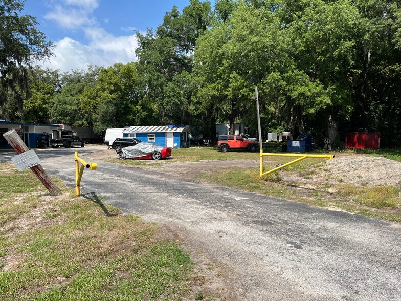 More Photos Of 6092 N Orange Blossom Trl, Mount Dora Auto Repair For Sale