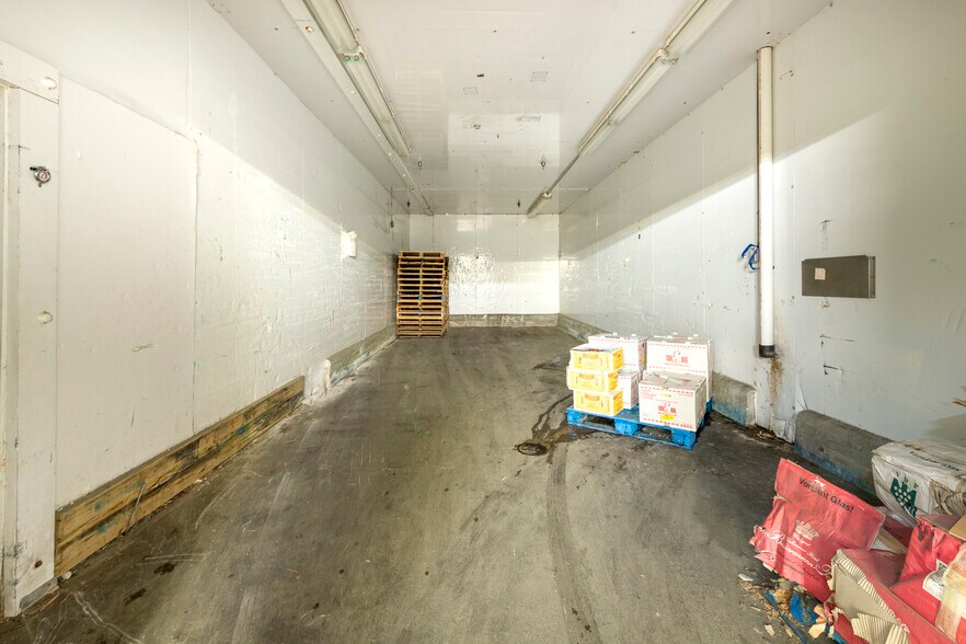 More Photos Of 6575 Nova Dr, Fort Lauderdale Warehouse For Sale