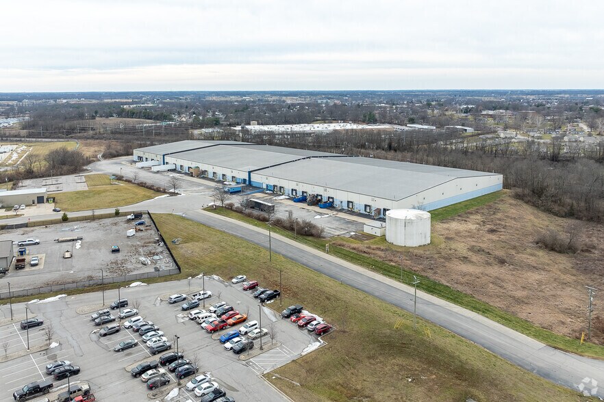 More Photos Of 108 Summer Ct, Georgetown Warehouse For Lease