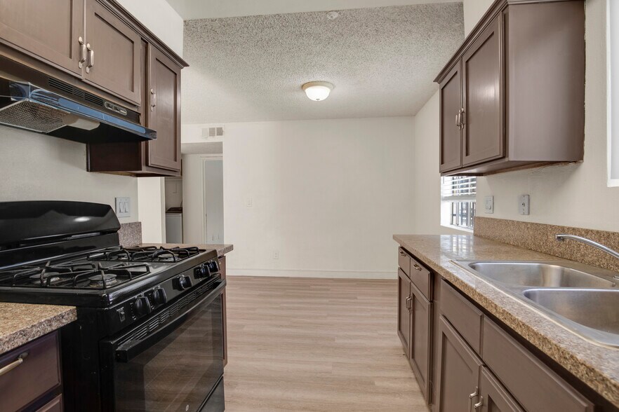 More Photos Of 1429 N Grove Ave, Ontario Apartments For Sale