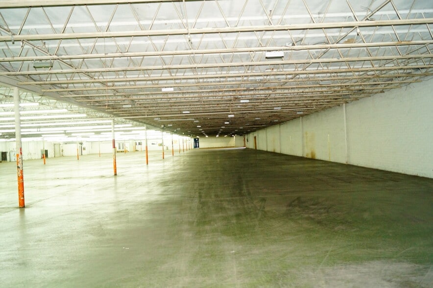 More Photos Of 1840 Gordon Hwy, Augusta Warehouse For Sale