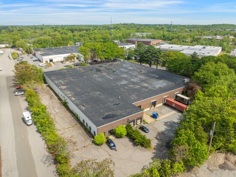 More Photos Of 54 Industrial Way, Wilmington Manufacturing For Lease
