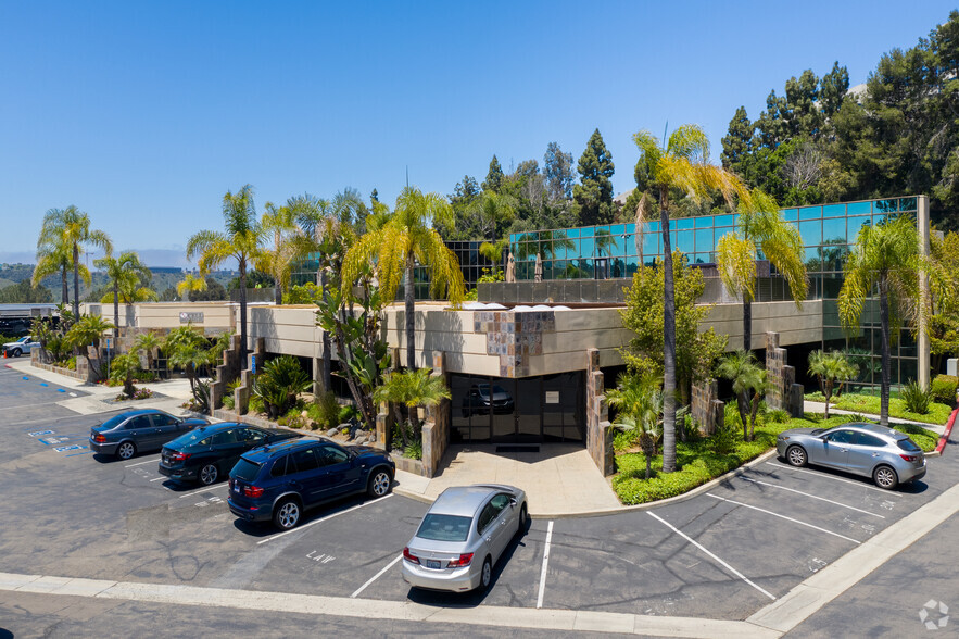 Primary Photo Of 5820 Oberlin Dr, San Diego Office For Lease