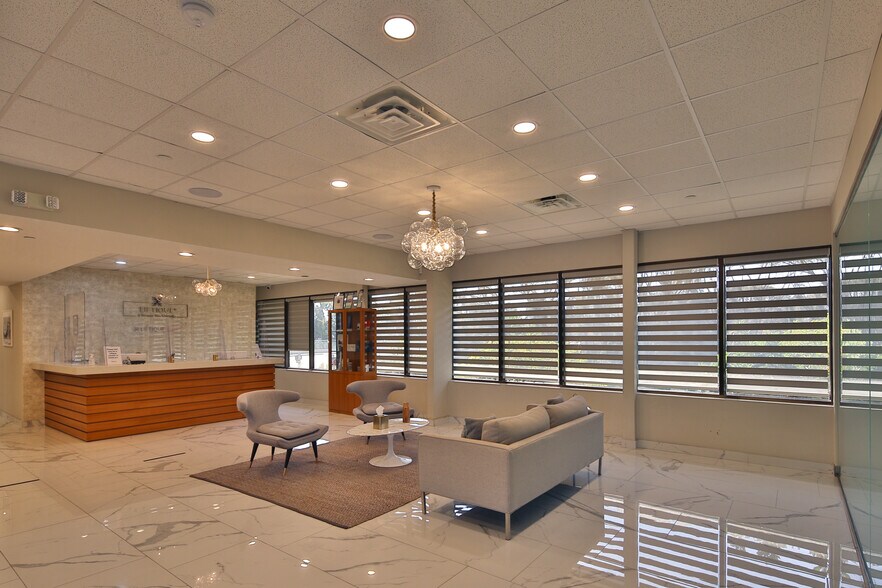 More Photos Of 3701 Birch St, Newport Beach Medical For Lease