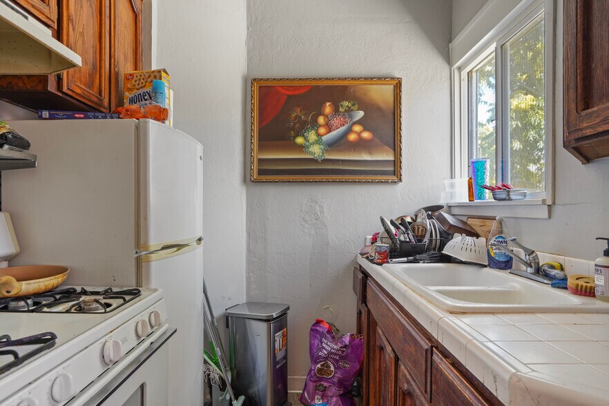 More Photos Of 1416 22nd St, Sacramento Apartments For Sale