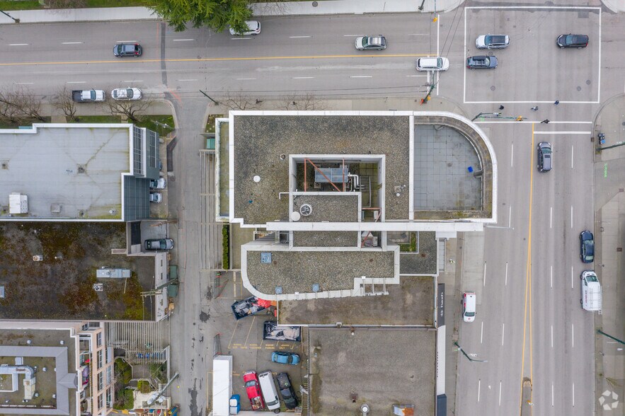 More Photos Of 1401 W Broadway, Vancouver Office For Lease