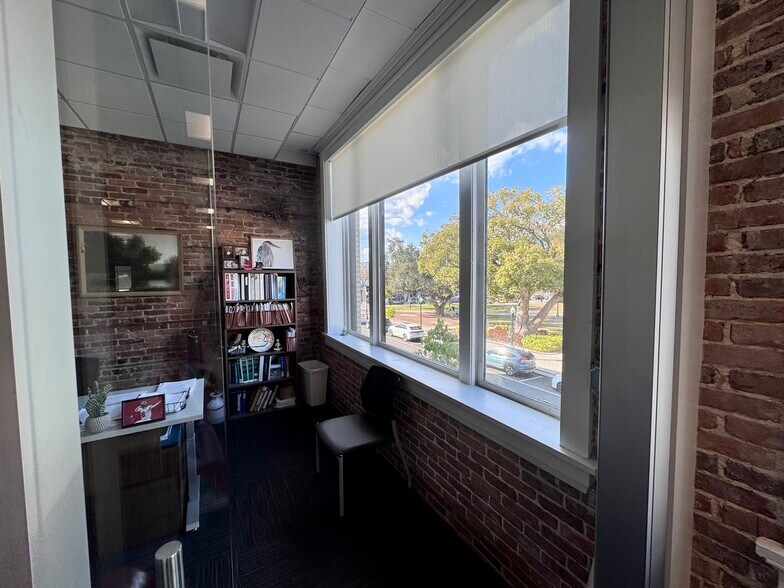 More Photos Of 111 S Kentucky Ave, Lakeland Office For Lease